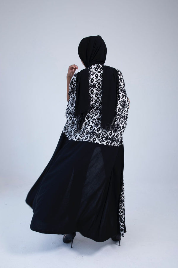 Black and white Cape Abaya