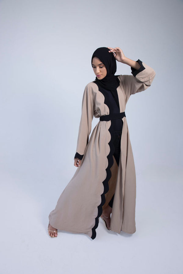 Scalloped Nude and Black Abaya