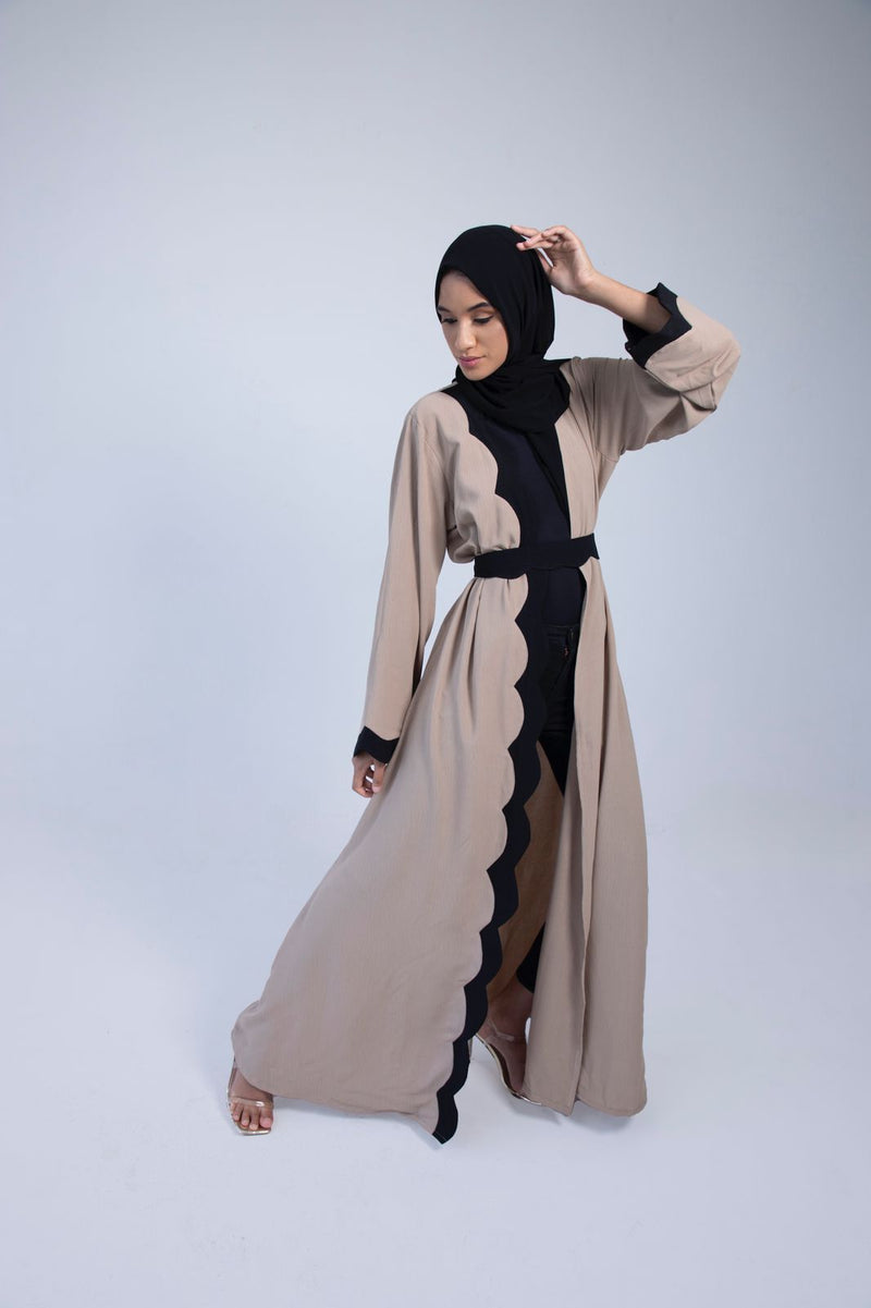 Scalloped Nude and Black Abaya