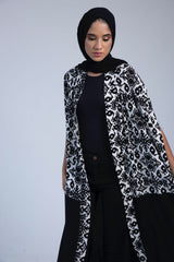 Black and white Cape Abaya