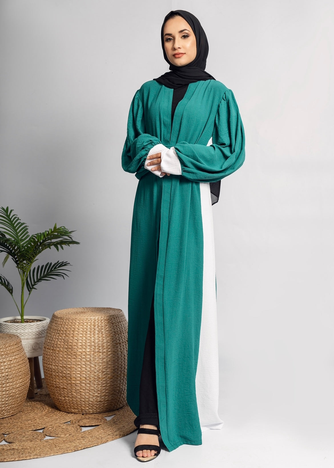 En Robe Collection Sweety pie Abaya – Enrobe Collection