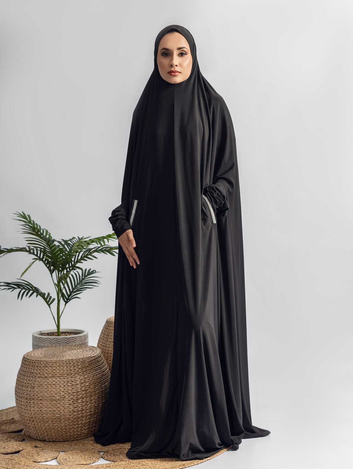 En Robe Collection Liquorish full Length Burka – Enrobe Collection